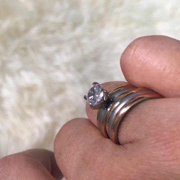 Wedding ring sets in cz diamond - Picture 4 of 6